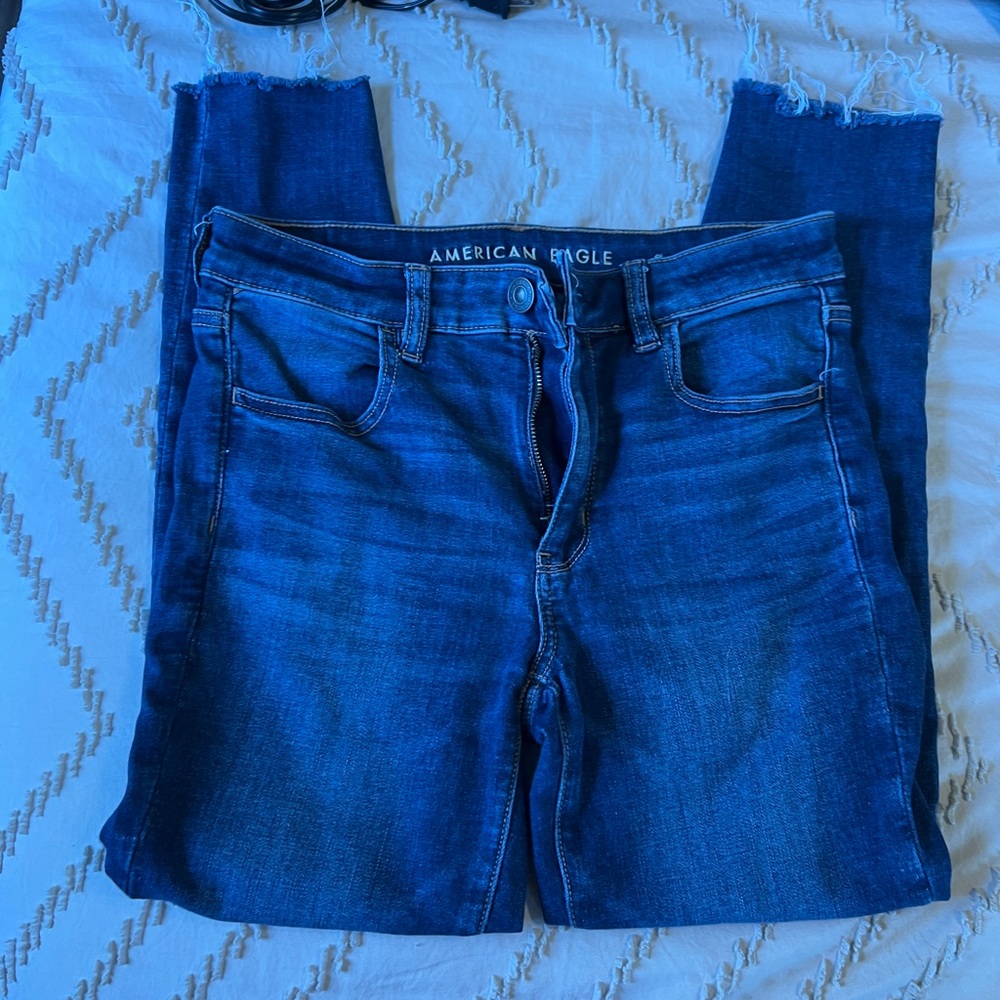 American Eagle Outfitters high rise jegging crop! Next level stretch